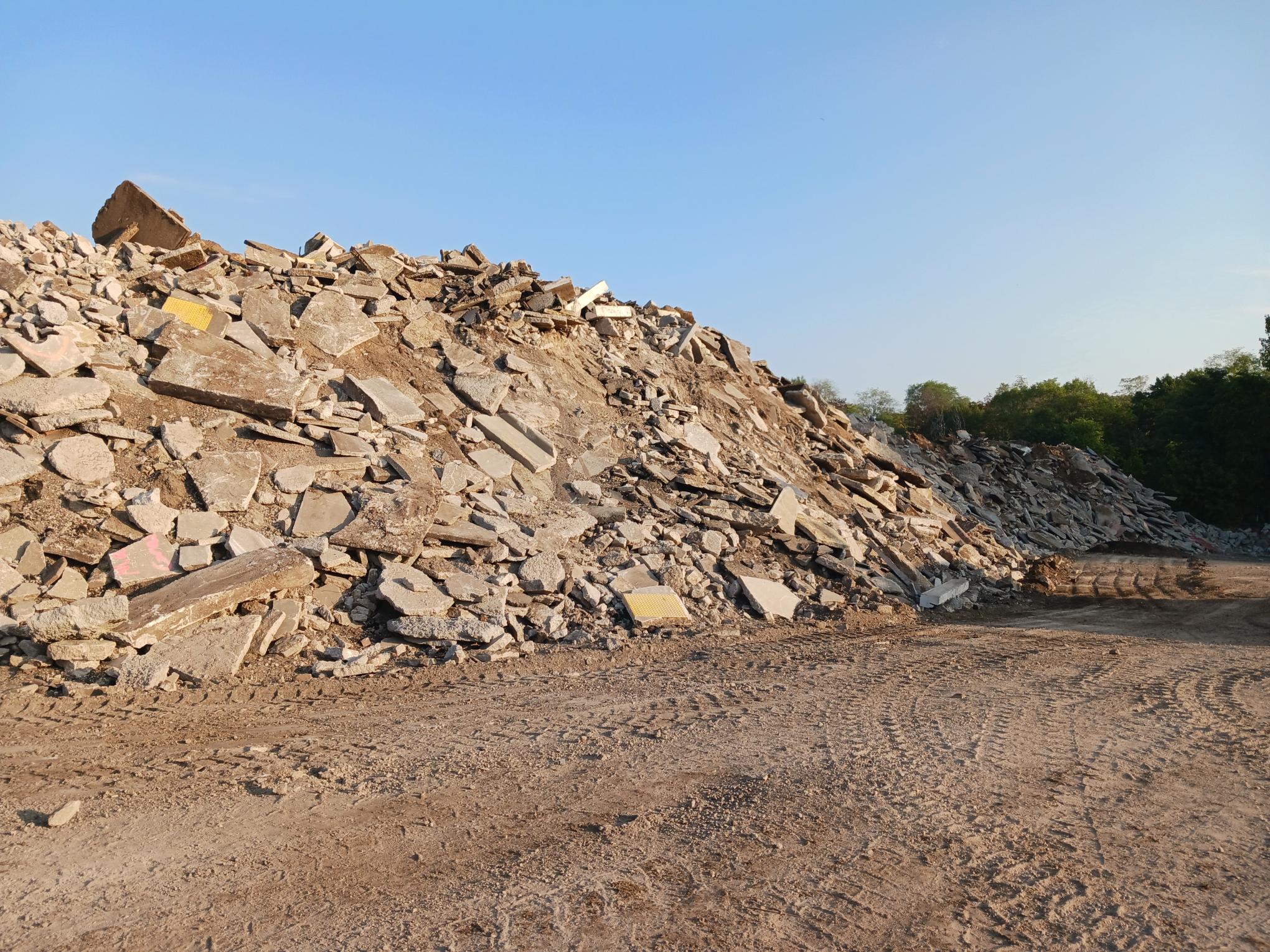 Recycling & Disposal Services Milestone Materials